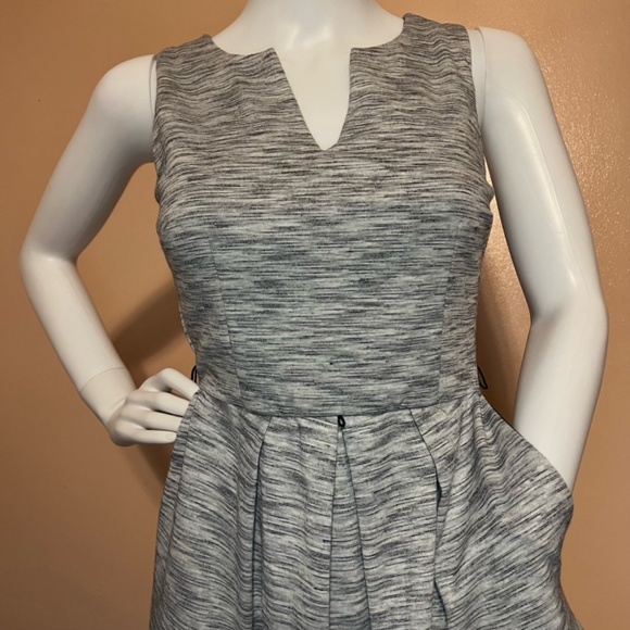Dress with Pockets - Picture 2 of 16